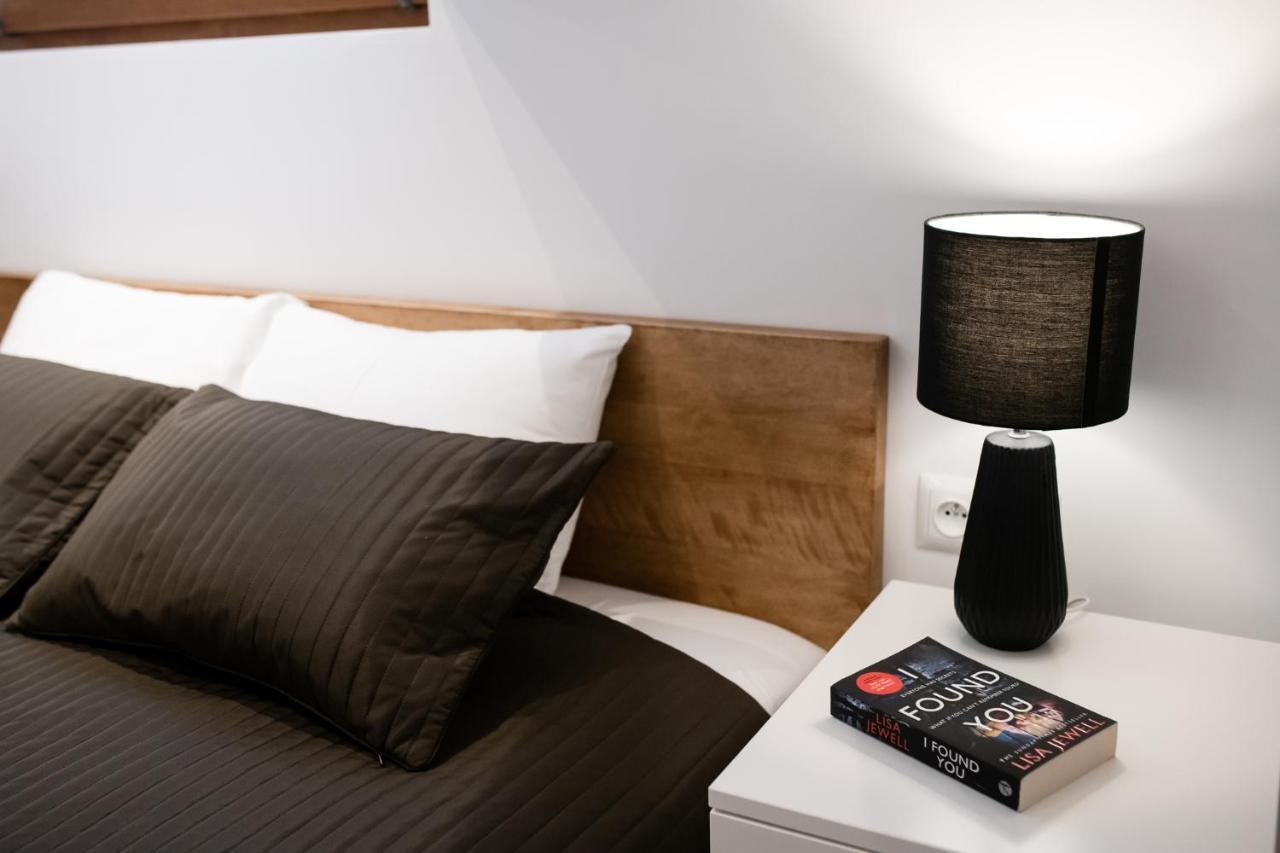 Neo Sky Apartment, Free Parking, 15 Min Walk Old Town&Kazimierz - By Homelike Cracóvia Exterior foto