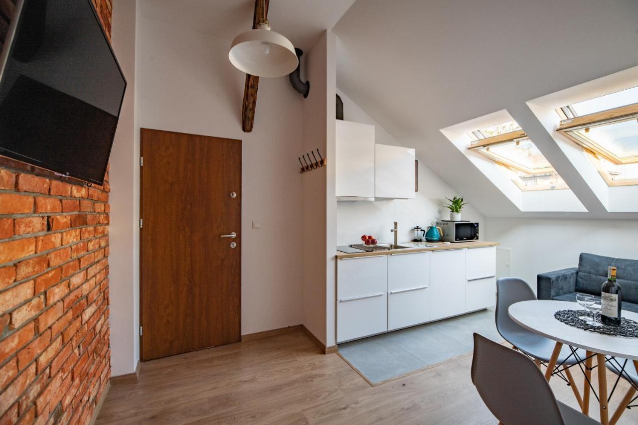 Neo Sky Apartment, Free Parking, 15 Min Walk Old Town&Kazimierz - By Homelike Cracóvia Exterior foto