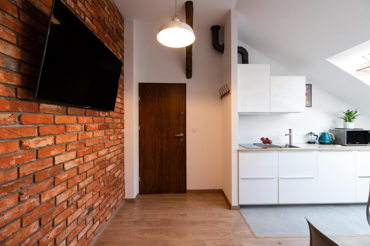 Neo Sky Apartment, Free Parking, 15 Min Walk Old Town&Kazimierz - By Homelike Cracóvia Exterior foto